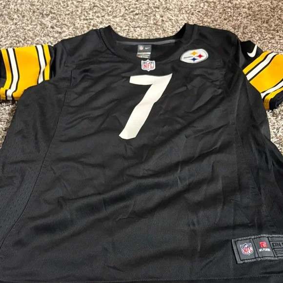 Kids NFL Nike number 7 Ben Roethlisberger jersey, size Xl Steelers jersey - Picture 1 of 9